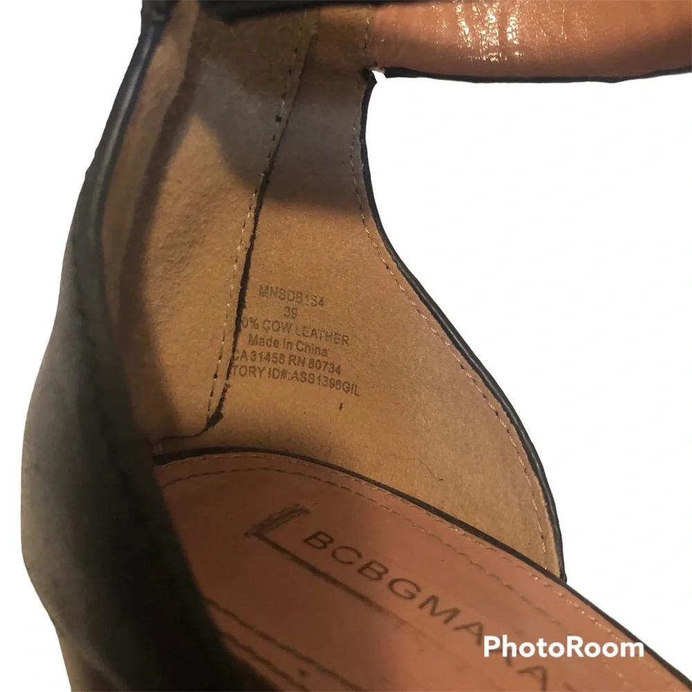 BCBGMaxAzria bold platform